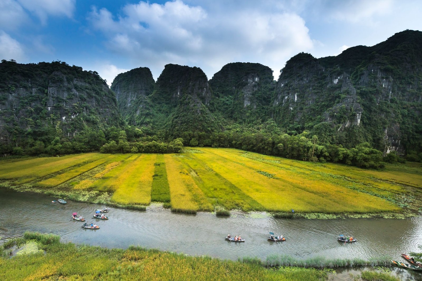 Ninh Binh: Bai Dinh–Trang An–Mua Cave with Small Group