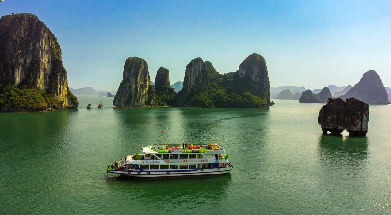 Best Seller – Halong Day Trip 5 Stars Luxury Cruise