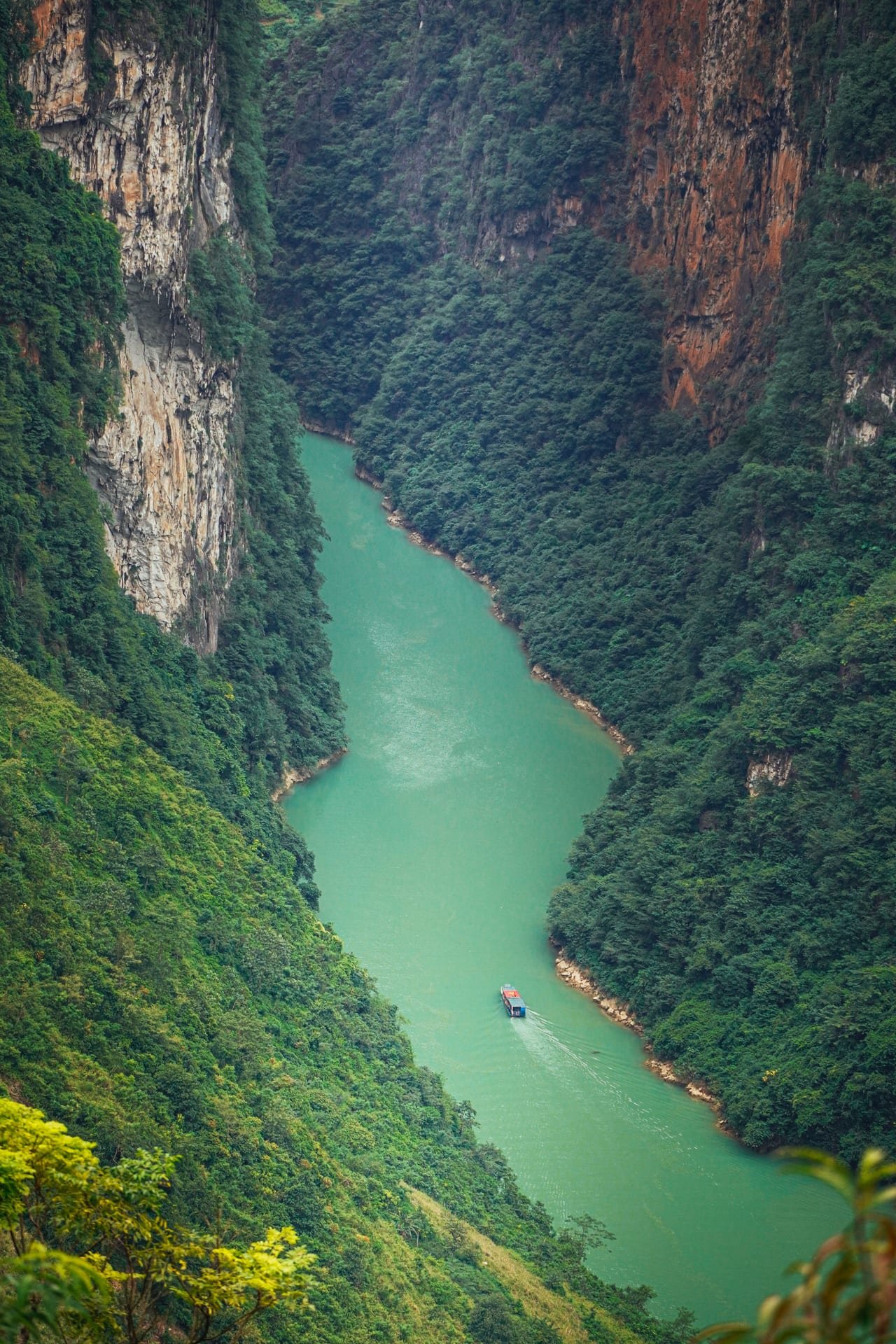 Ha Giang Tour – 3 Days / 4 Nights with a Homestay Experience