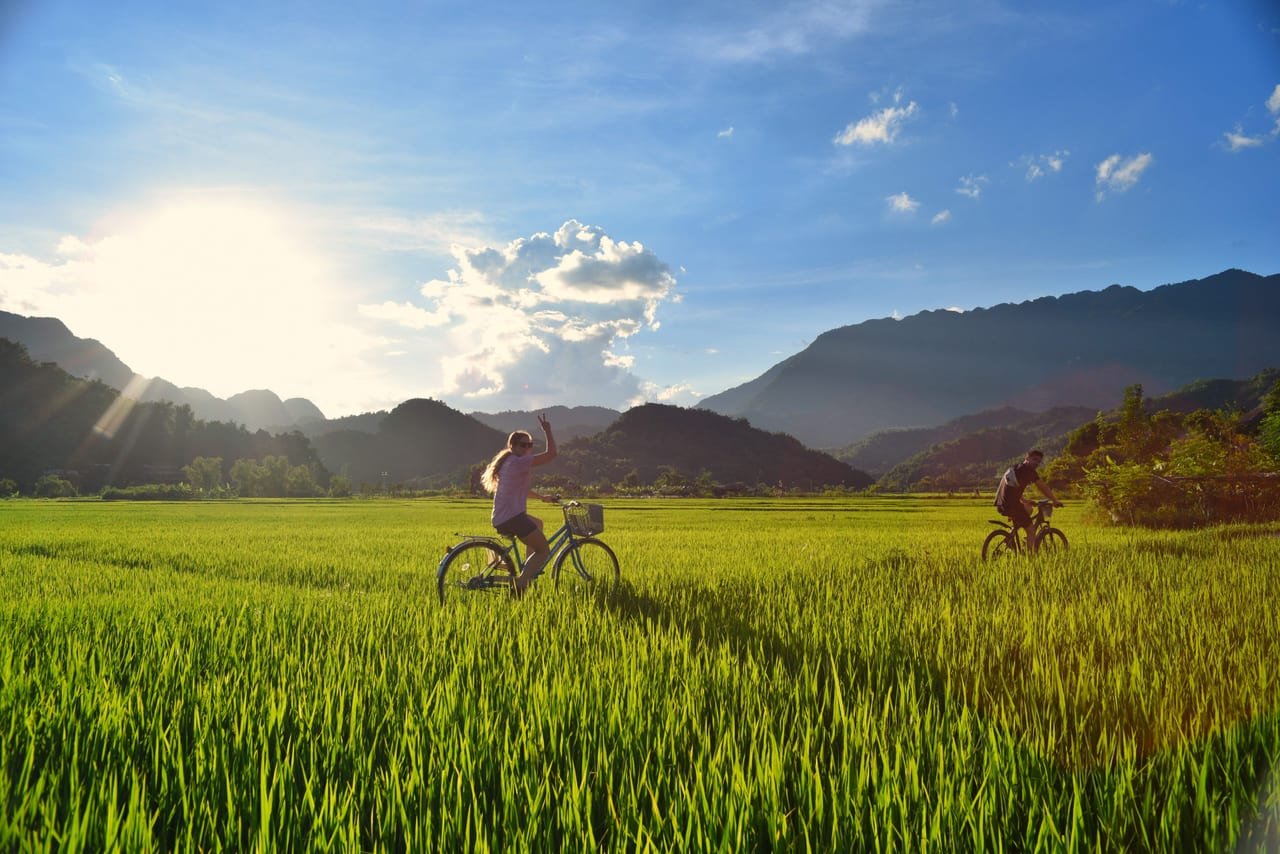 Moc Chau Day Tour from Hanoi