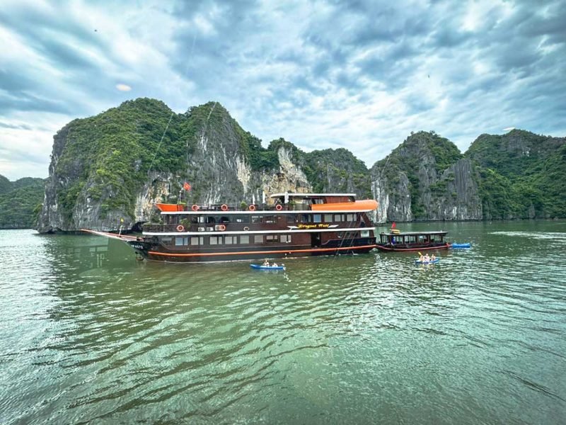 Cozy Boutique Cruise - Lan Ha Bay 2 Days 1 Night