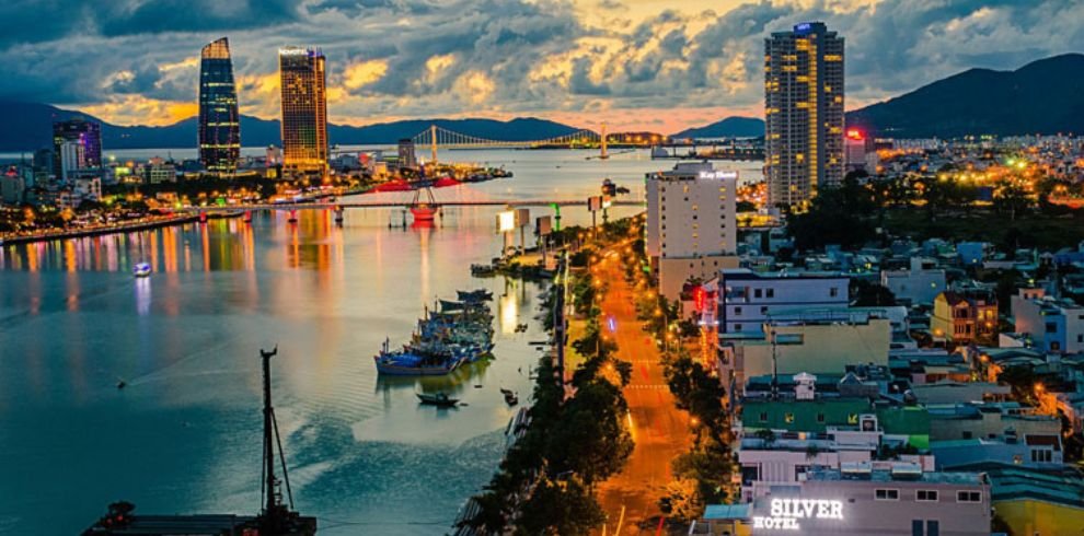 Danang & Center Vietnam | Beach escape holiday - 08 Days