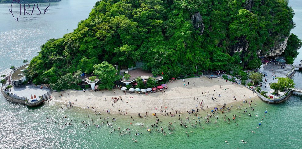 From Hanoi to Saigon: Insight Vietnam Panorama | Classic Tour - 16 Days