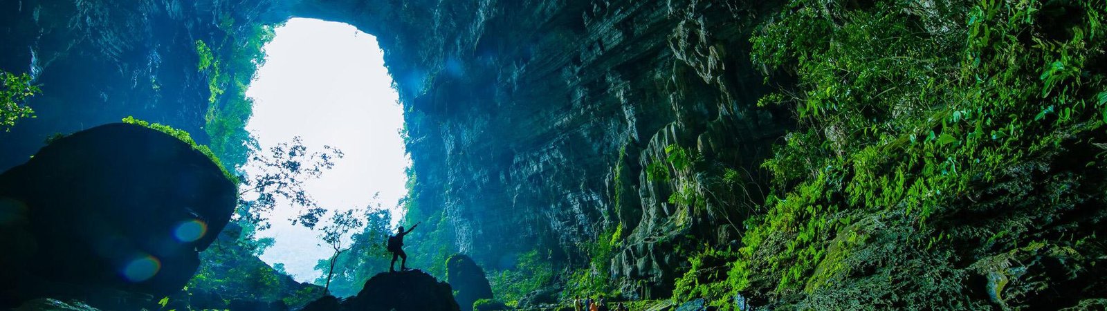 Hang Tien Endeavor Tour (3 Days 2 Nights)