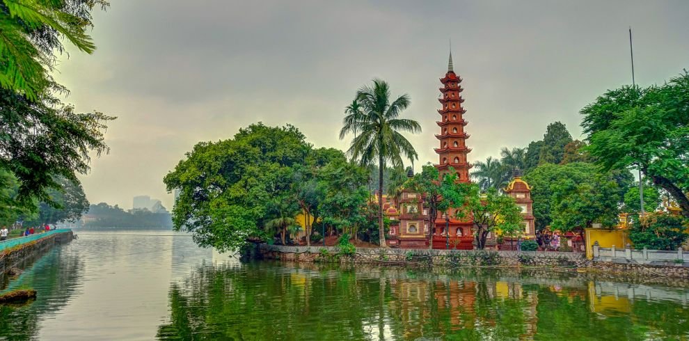 Hanoi’s Heartbeat: A Full-Day City & Lunch & Puppet Show