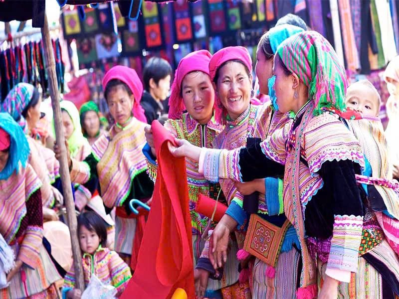 Sapa Tour 1 Day - Bac Ha Market (Sundays)