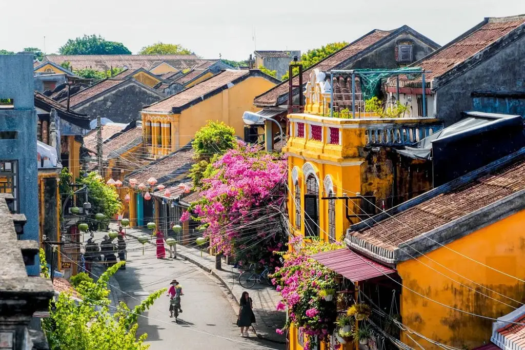 The Flavor of Central Vietnam from Hoi An to Hue – 6 Days
