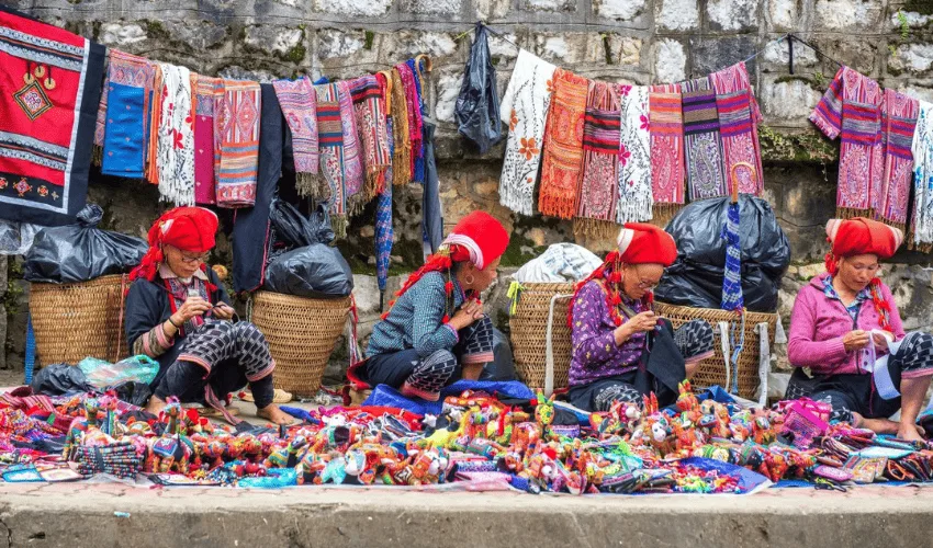 Indigenous peoples' market