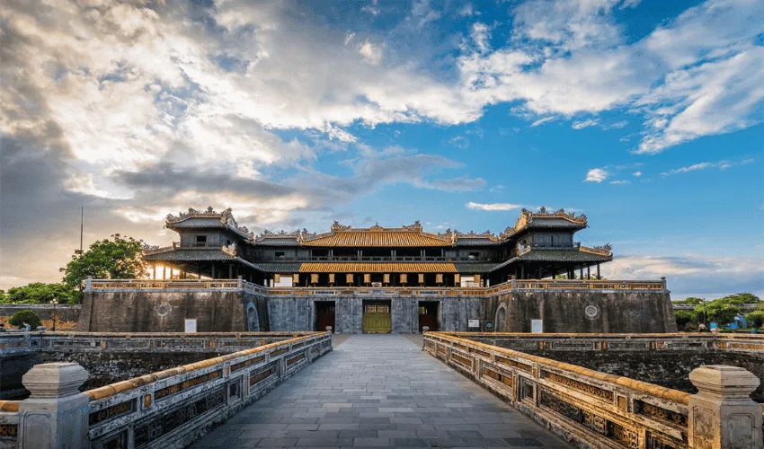 Complex of Hue Monuments