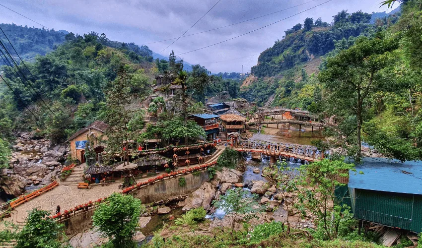 Cat Cat Village