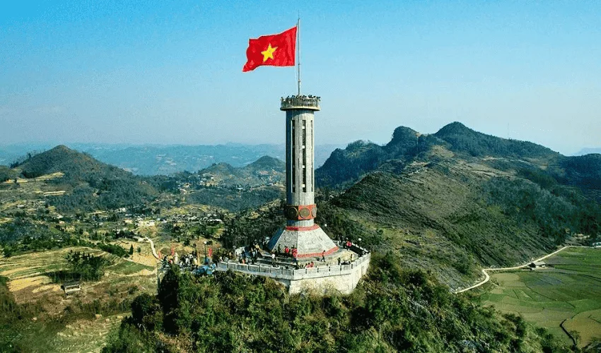 Lung Cu Flag Tower