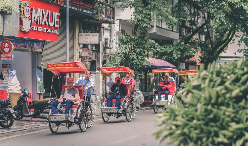 Hanoi cyclo tours