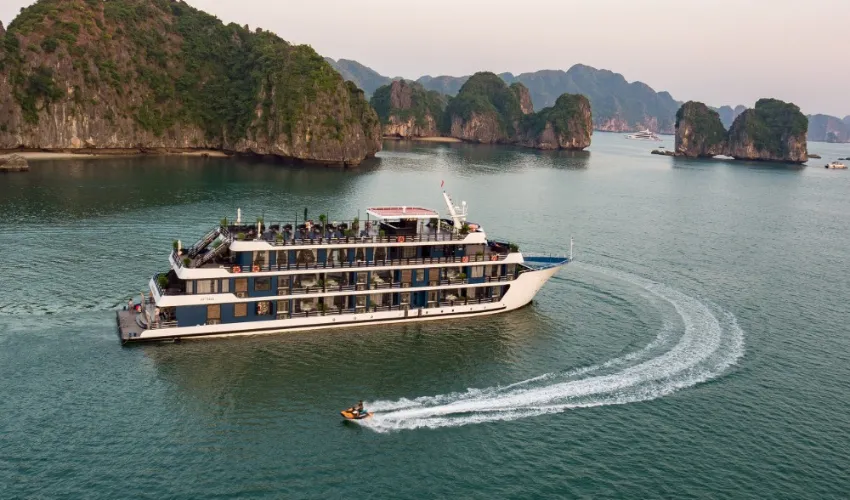 Luxury travel experience Red Sail cruise on Ha Long Bay.