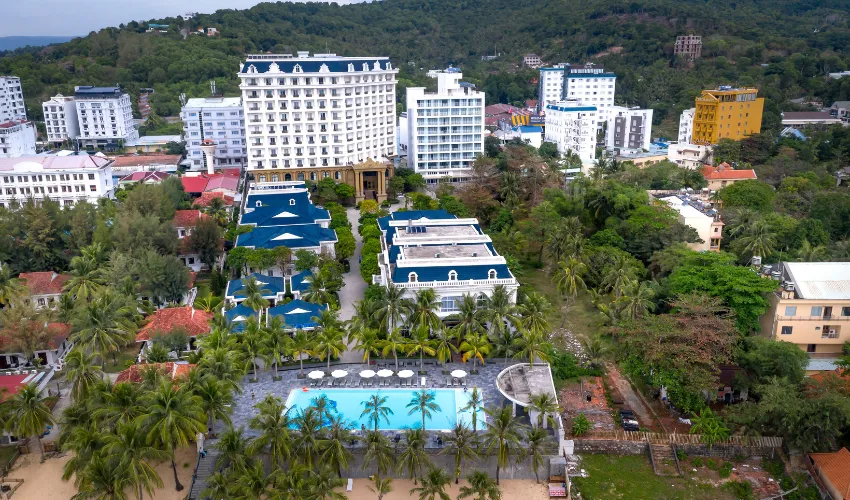 Luxury beachfront wellness resort in Phu Quoc Vietnam