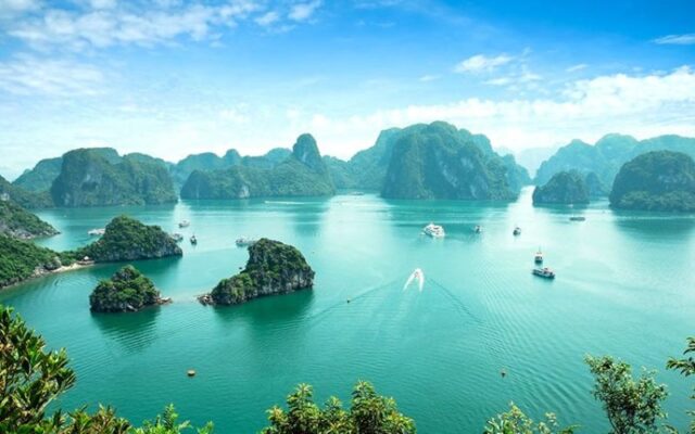 Overview of Halong Bay