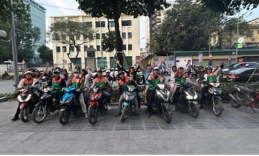 Hanoi Motorbike Food Tour