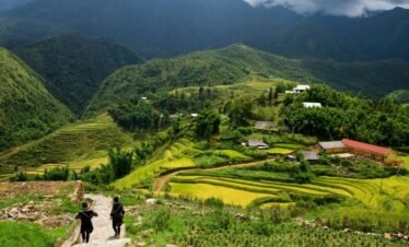 Easy Sapa Tour