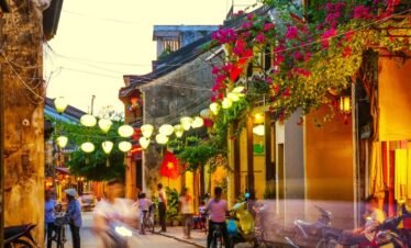 Discover Hue & Hoi An from Hue Train Station | Authentic Package Tour - 05 Days