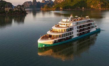 Capella Cruise 2 Days: A Luxury Journey Through Halong & Lan Ha Bay