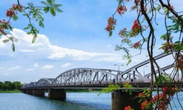 Hue - Da Nang