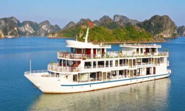 Sapphire Cruise 3 Days