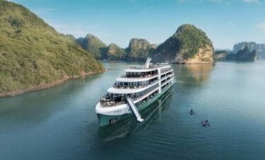 Lyra Grandeur Cruise 2 Days