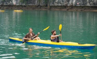 Cat Ba Free and Easy Tour