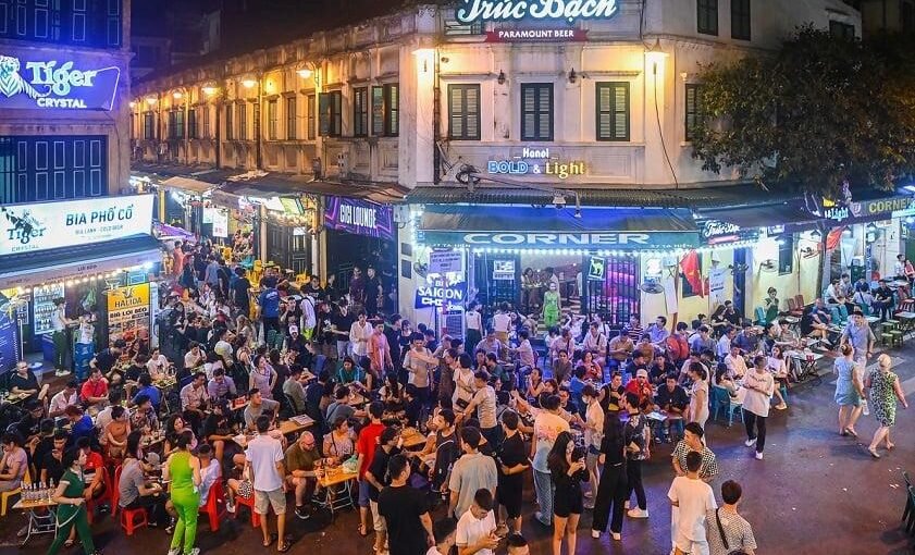 Ta Hien Beer Street: Hanoi’s Vibrant Nightlife Hub