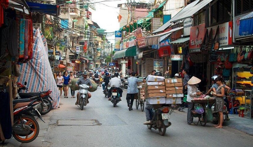 Complete Guide to Viettel Stores in Hanoi Old Quarter: Where to Buy SIM Cards, Mobile Plans, and Data Services